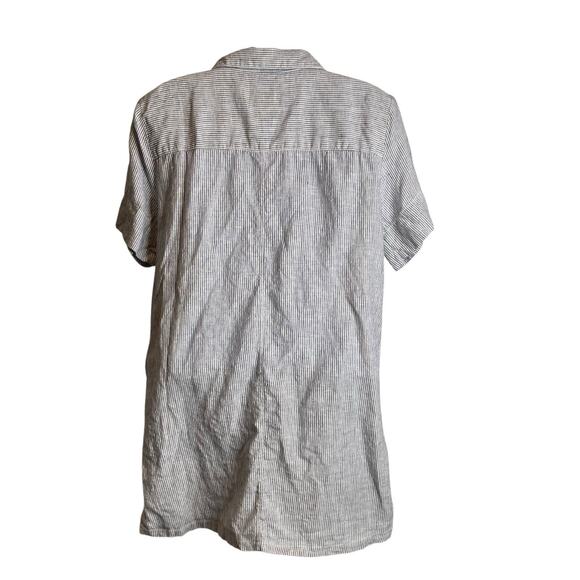 Tahari Women's Gray Pinstriped Linen Short Sleeve Button Up Shirt Size L Coastal - Picture 2 of 10